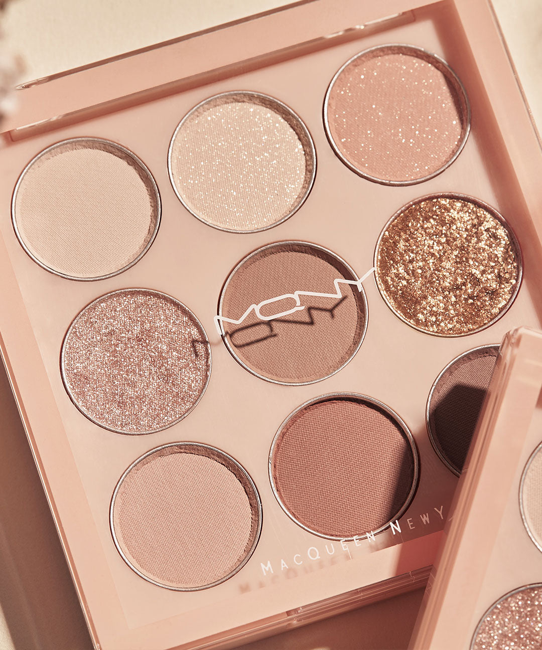 piyonna Sparkling Glitter Eye Palette – Shimmer, Nude Tone Mood, 9g Makeup Eye Makeup Eye Shadow