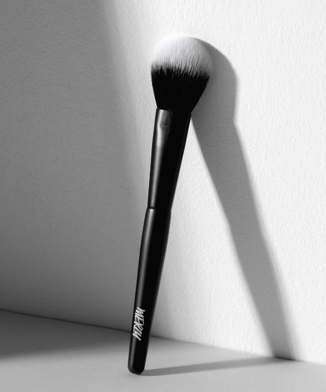piyonna Point Blusher Brush Makeup Beauty Tools Makeup Brush