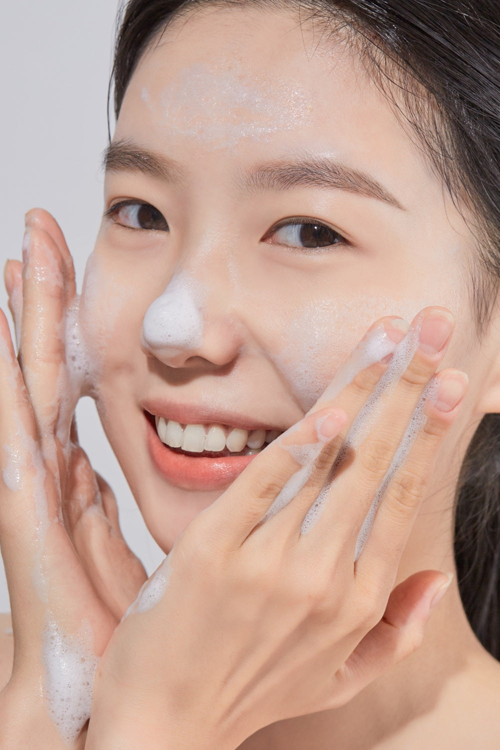 piyonna Eggplant Clearing Mild Cleansing Foam 120ml Soin de la peau Démaquillage Mousse & Gel nettoyant