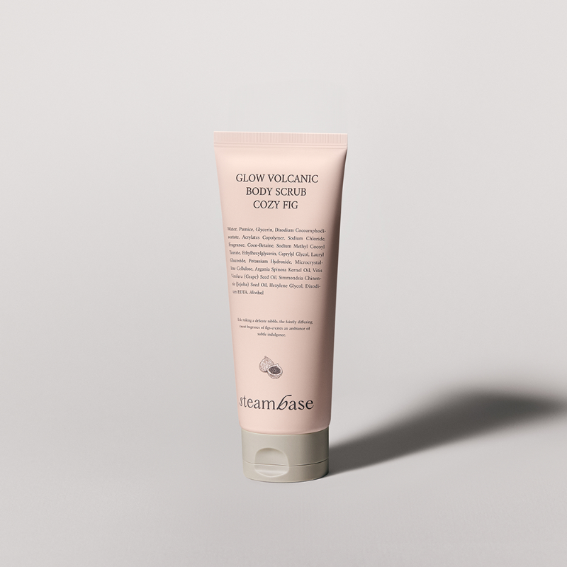 piyonna Glow Volcanic Body Scrub 200ml (Cozy Fig) Face Care Cleanser Exfoliator