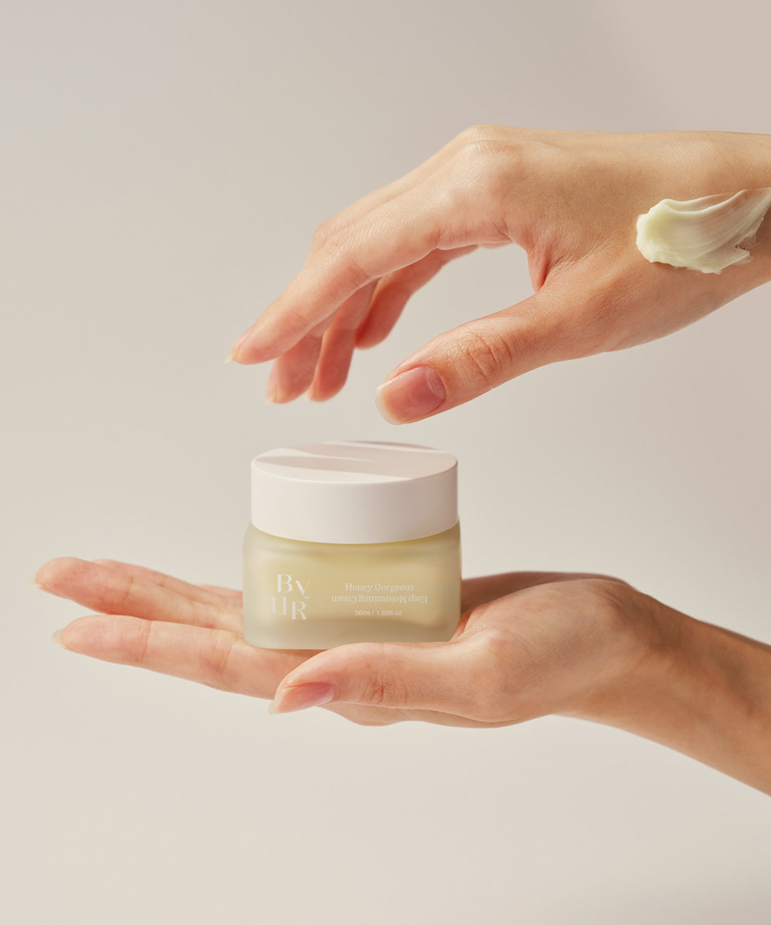 piyonna Honey Gorgeous Keep Moisturizing Cream Face Care Cream