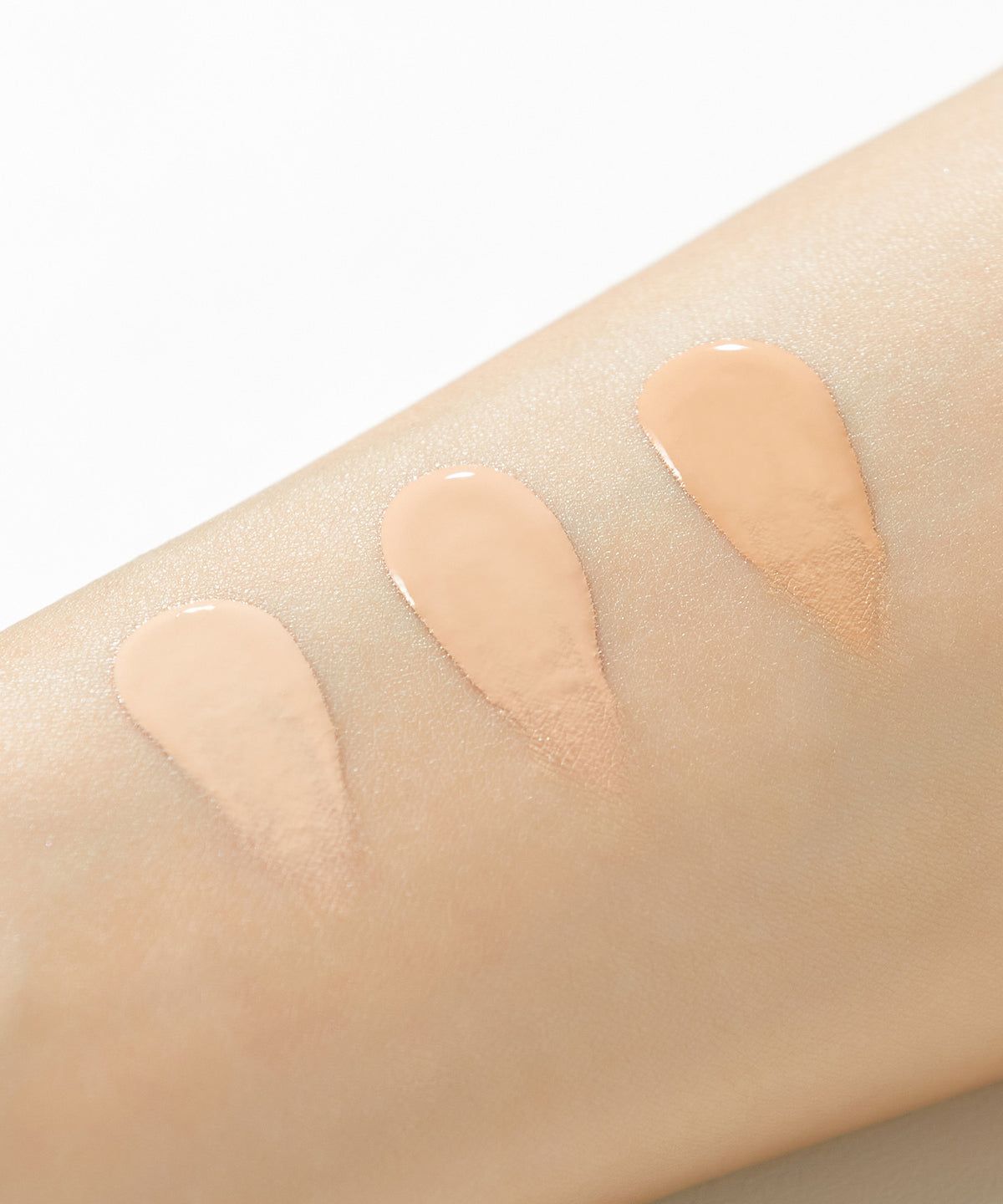piyonna Serum Fit Silky Nude Cushion Makeup Base Makeup Cushion