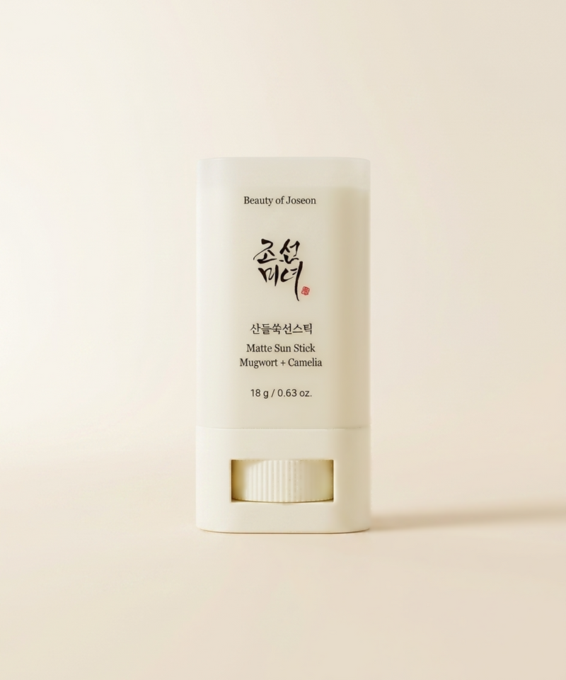 piyonna Matte Sun Stick: Mugwort + Camellia Sun Care Sun Stick