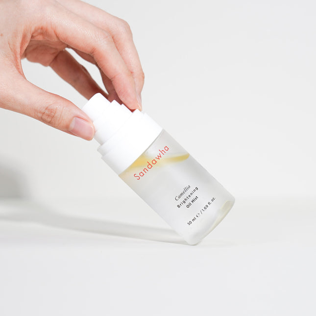 piyonna Sandahwa Camellia Oil Mist Face Care Toner Mist