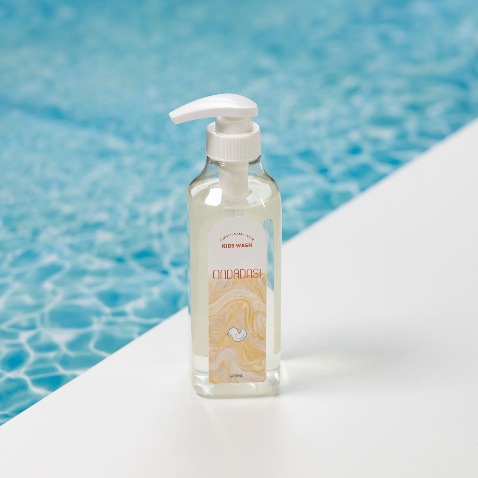 piyonna Ondadasi Silicone-Free Swimming Care All-in-One Kids Wash 480ml Corps & Cheveux Soin du corps Gel douche