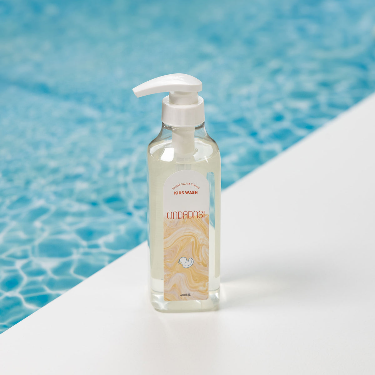 piyonna Ondadasi Silicone-Free Swimming Care All-in-One Kids Wash 480ml Corps & Cheveux Soin du corps Gel douche