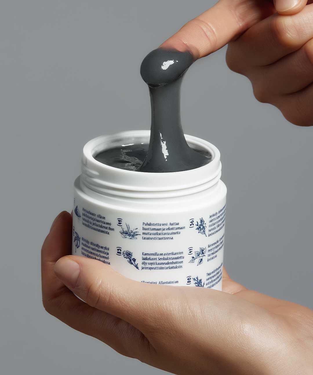 piyonna Kaamos Black Salt Warm Steam Cleansing Gel Balm 100g Soins visage Démaquillage Huile dém.