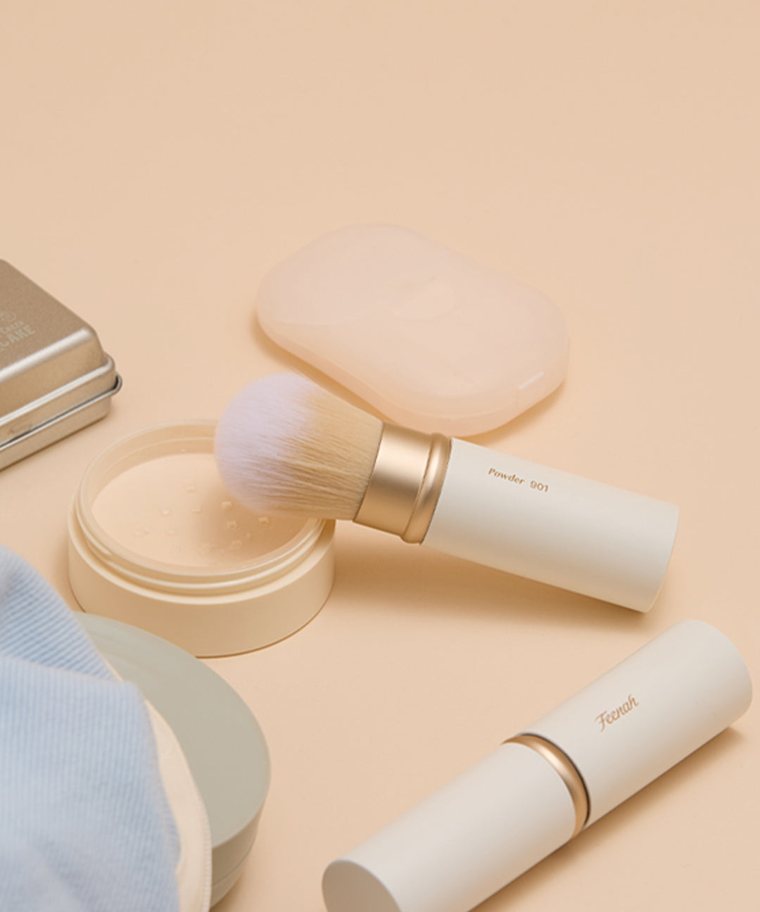 piyonna Feenah Feena 901 On The Go Portable Powder Brush Maquillage Accessoires beauté Pinceau