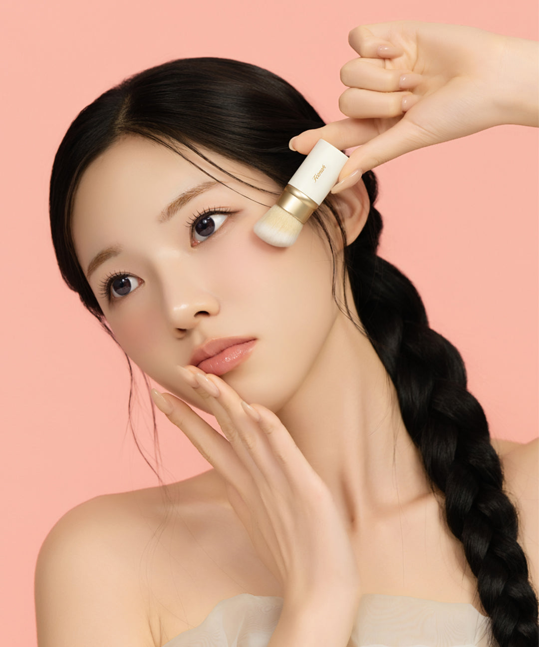 piyonna Feenah Feena 902 On The Go Mini Blur Brush with Keyring Maquillage Accessoires beauté Pinceau