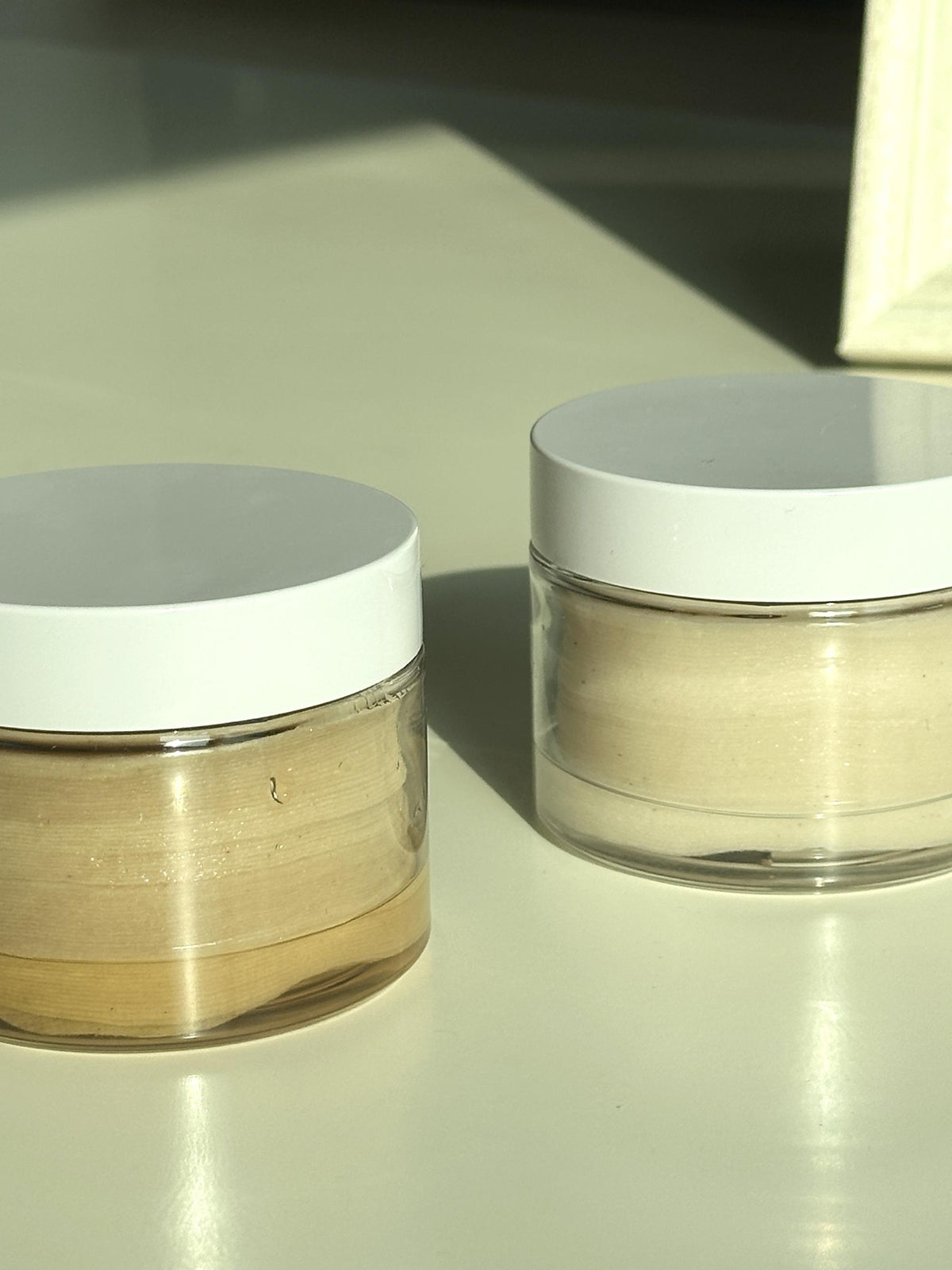 piyonna One By One Unbleached Pure Cotton Pads 60 Sheets with Tweezers Maquillage Access. beauté Coton