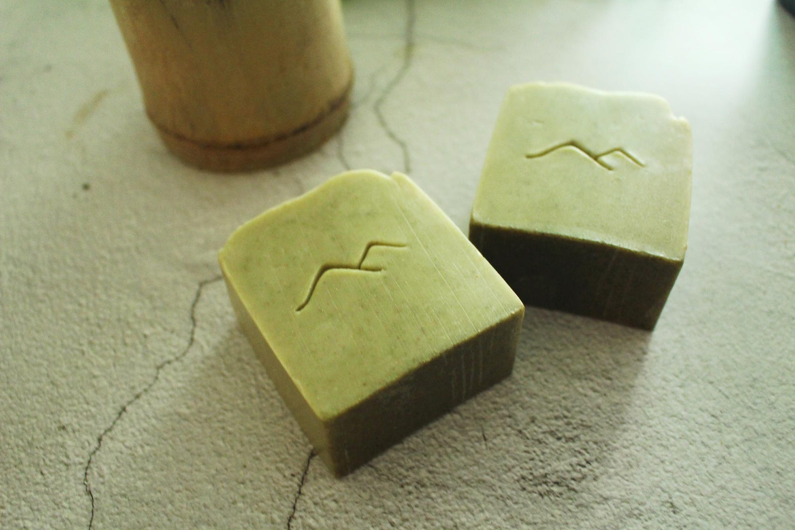 piyonna Dandelion Bamboo Soap for Redness Cheveux & Soins corps Soin du corps Savon
