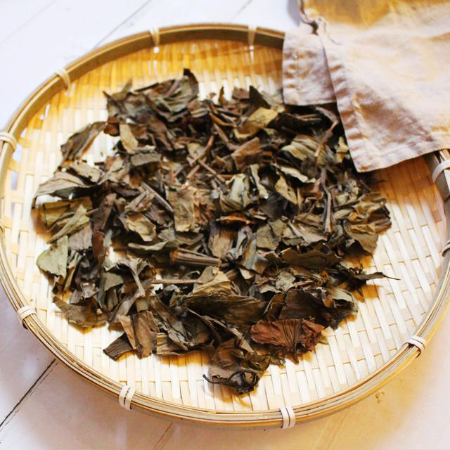 piyonna Duryuheon Jirisan Sambaekcho Cleansing Soap Cheveux & Soins corps Soin du corps Savon