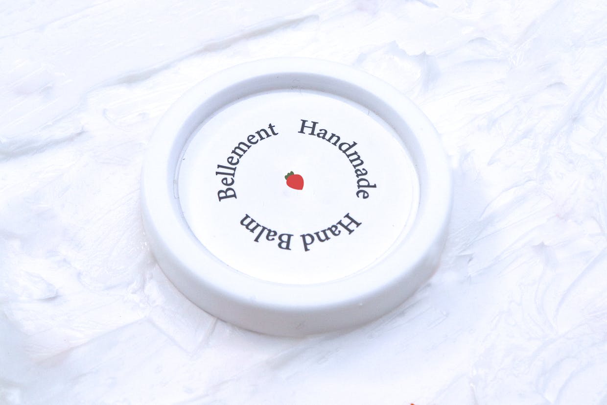 piyonna Belmang Three Strawberry Scent Intensive Hand Balm 50g Corps & Cheveux Soin du corps Soin des mains
