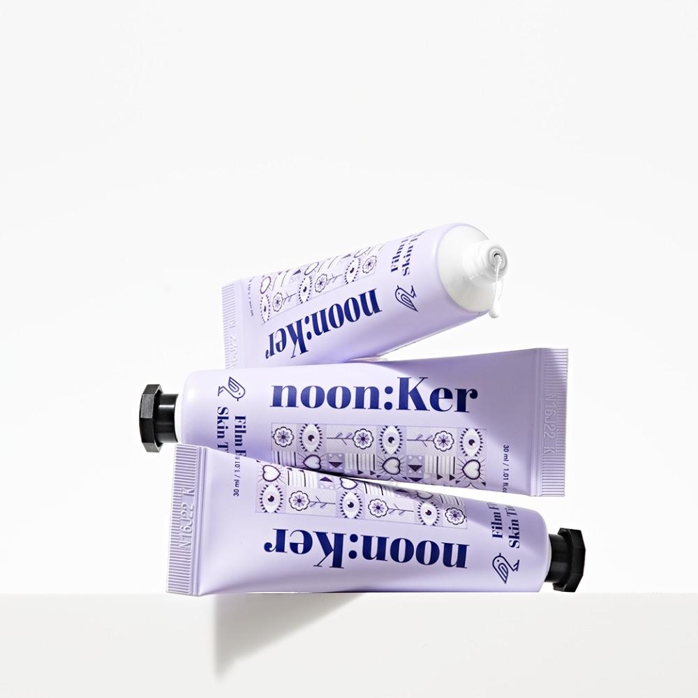 piyonna noon:Ker Film Fix Skin Tint  Maquillage Teint Fond de teint