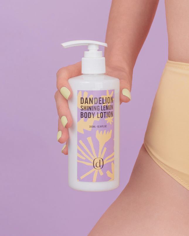 piyonna Dandelion Shining Lemon Woody Santal Body Lotion Cheveux & Soins corps Soin du corps Lait corps