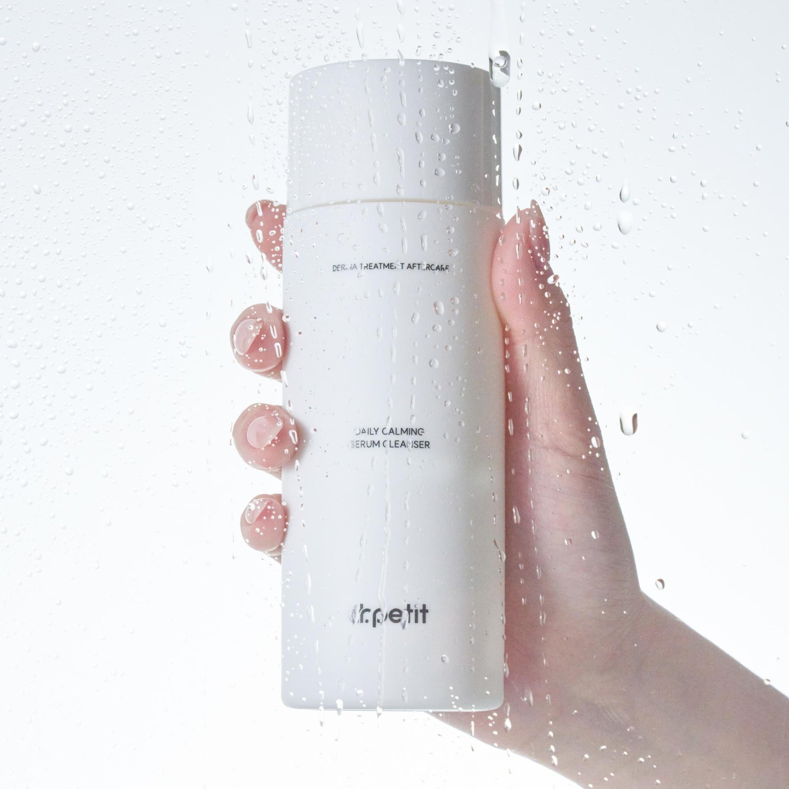 piyonna Dr. Petit Daily Calming Serum Cleanser 200ml Soins visage Démaquillage Mousse nettoyante